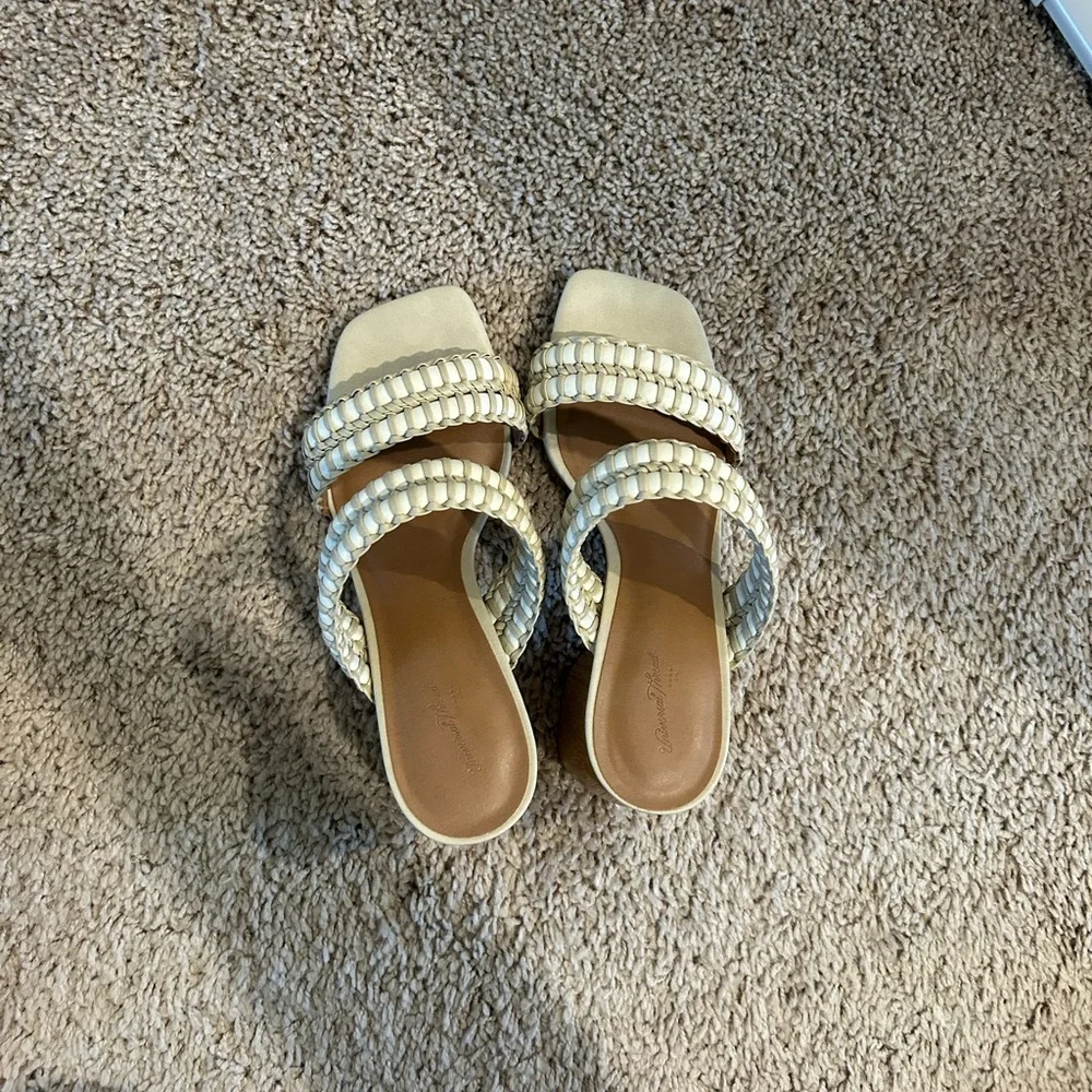Target Block Heels - Picture 3 of 4
